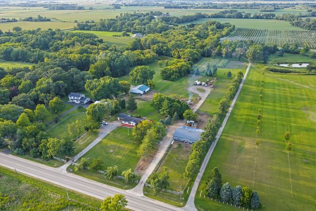 14716 Il Route 176 Highway, Woodstock, IL 60098