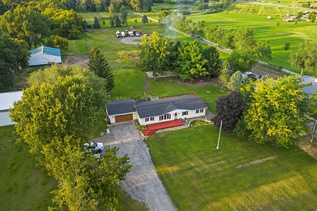 14716 Il Route 176 Highway, Woodstock, IL 60098