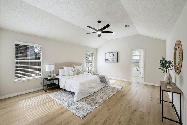 7604 Kiva DR, Austin, TX 78749