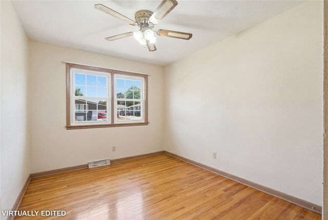 1530 McGowan Boulevard, Marion, IA 52302