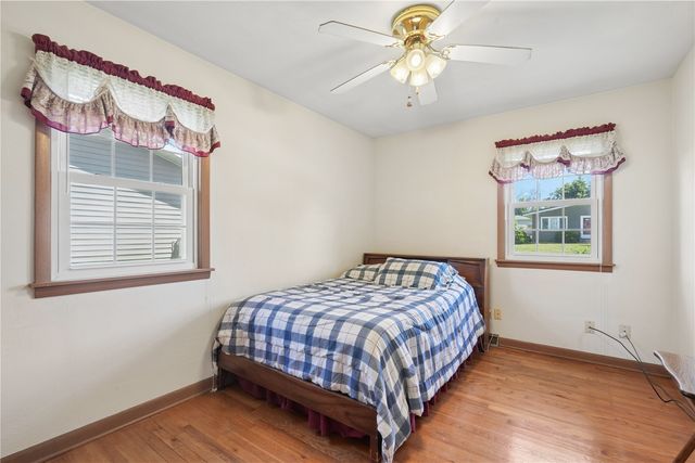 1530 McGowan Boulevard, Marion, IA 52302
