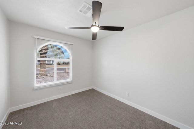 9001 W CINNABAR Avenue, Peoria, AZ 85345