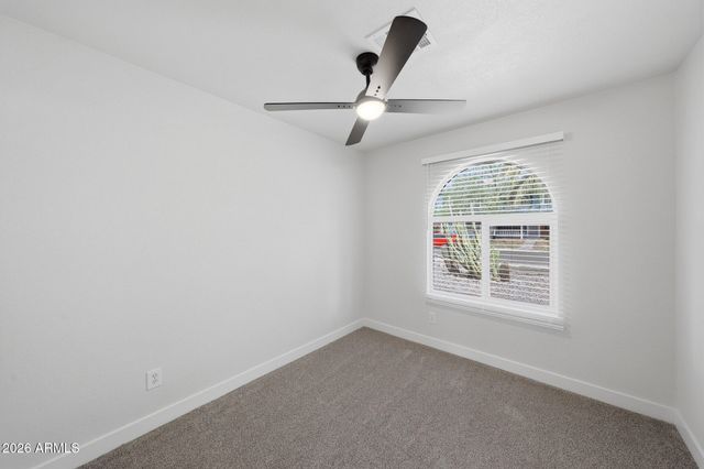 9001 W CINNABAR Avenue, Peoria, AZ 85345