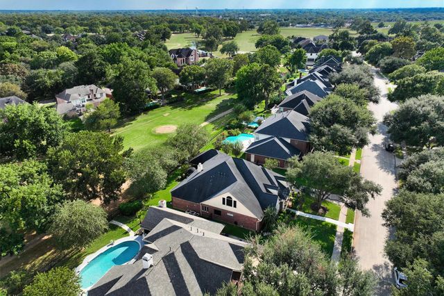 2522 Colonel Court Drive, Richmond, TX 77406