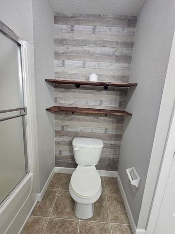 21090 MILLRIDGE Street, Spring Hill, KS 66083