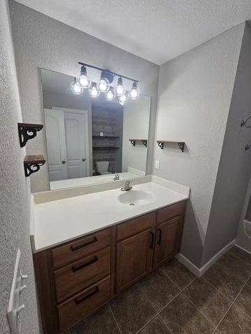 21090 MILLRIDGE Street, Spring Hill, KS 66083
