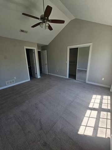 21090 MILLRIDGE Street, Spring Hill, KS 66083