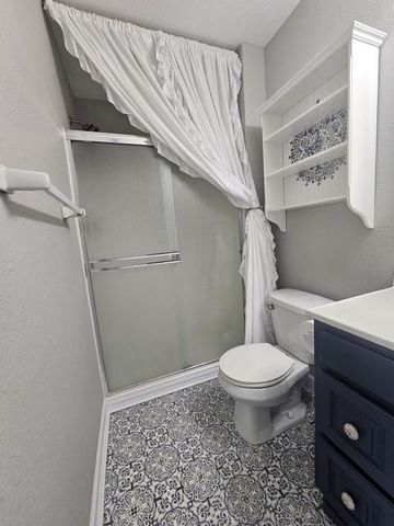 21090 MILLRIDGE Street, Spring Hill, KS 66083