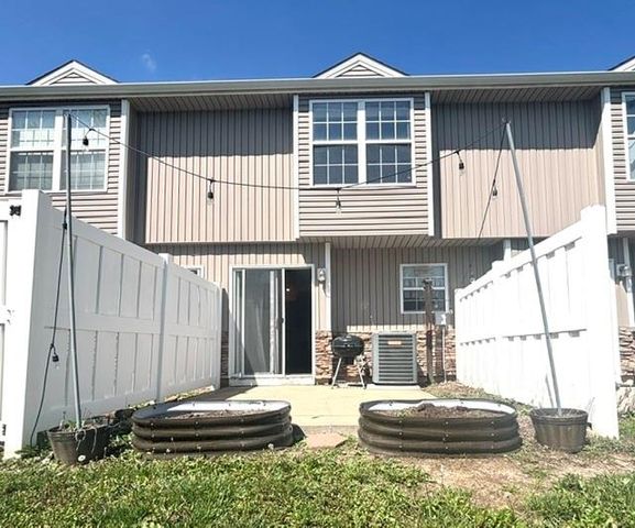 21090 MILLRIDGE Street, Spring Hill, KS 66083