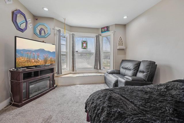 5312 N 36th STREET, Milwaukee, WI 53209