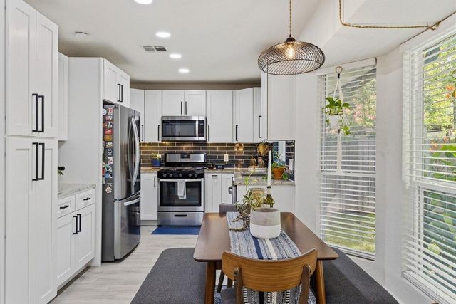 4805 Spring Meadow CV, Austin, TX 78744