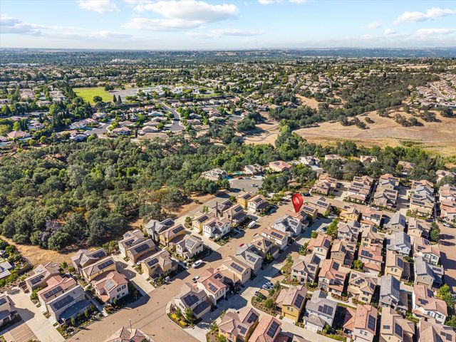 42 Huddlestone Cir, Roseville, CA 95661