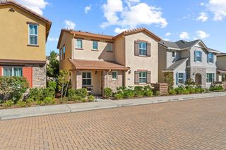 42 Huddlestone Cir, Roseville, CA 95661