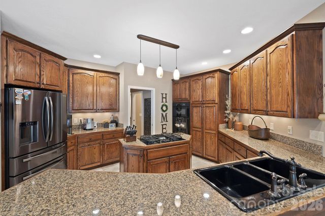 21 School House Road, Pisgah Forest, NC 28768