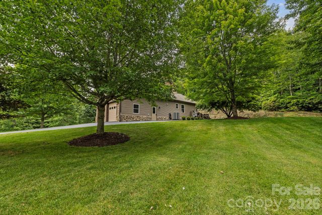 21 School House Road, Pisgah Forest, NC 28768