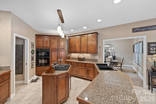 21 School House Road, Pisgah Forest, NC 28768
