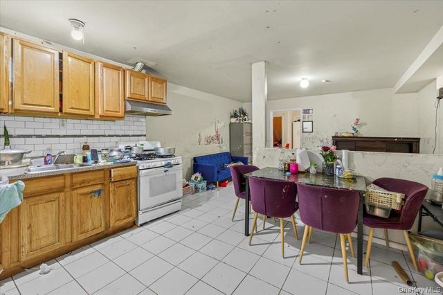 14415 Lux Road, Jamaica, NY 11435