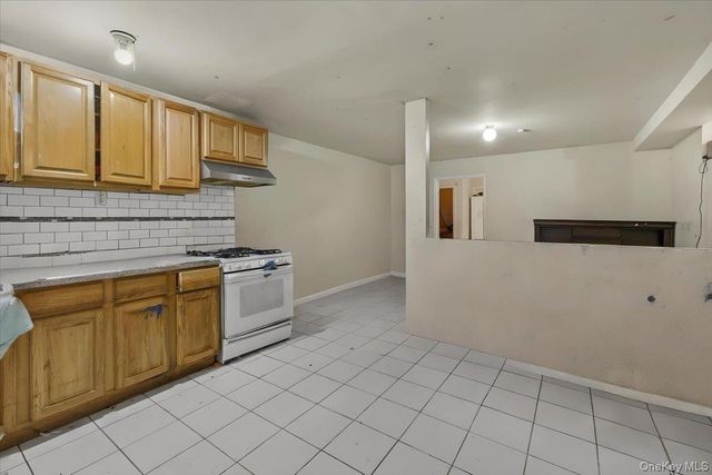 14415 Lux Road, Jamaica, NY 11435