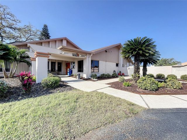 1044 BOWSPRIT LANE, Holiday, FL 34691