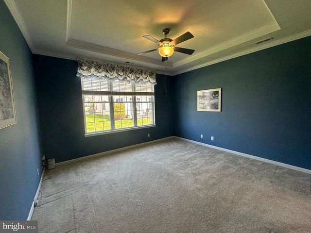 35 GALILEO DR, Cranbury, NJ 08512