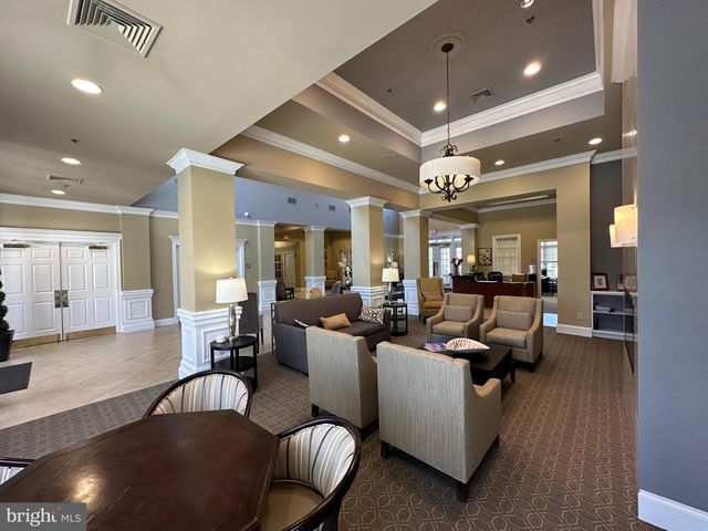 35 GALILEO DR, Cranbury, NJ 08512