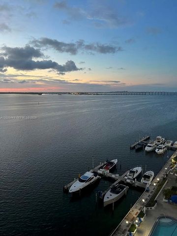 801 Brickell Bay Drive 1469, Miami, FL 33131