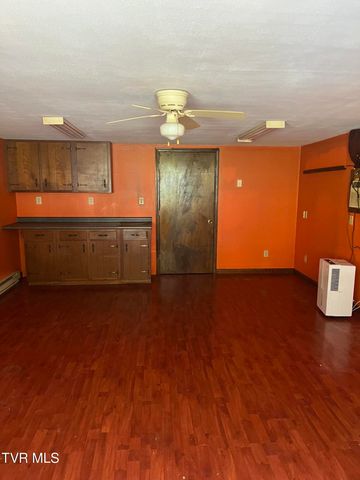 6430 Hoot Owl Hollow Road, Norton, VA 24273