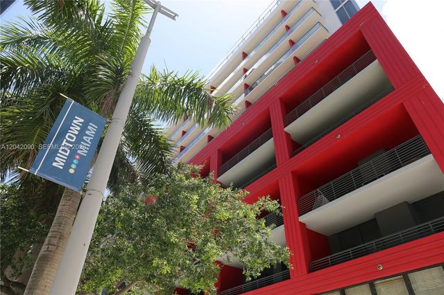 90 NE 32nd St 706, Miami, FL 33137