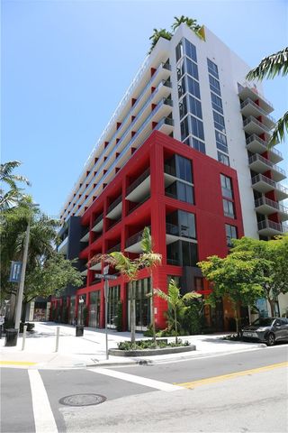 90 NE 32nd St 706, Miami, FL 33137