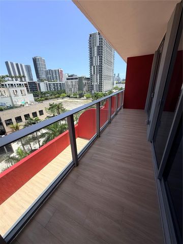 90 NE 32nd St 706, Miami, FL 33137
