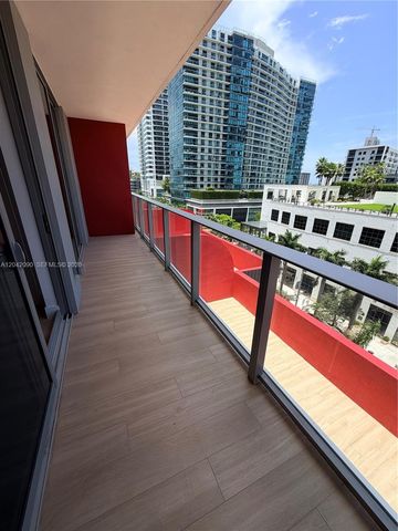 90 NE 32nd St 706, Miami, FL 33137