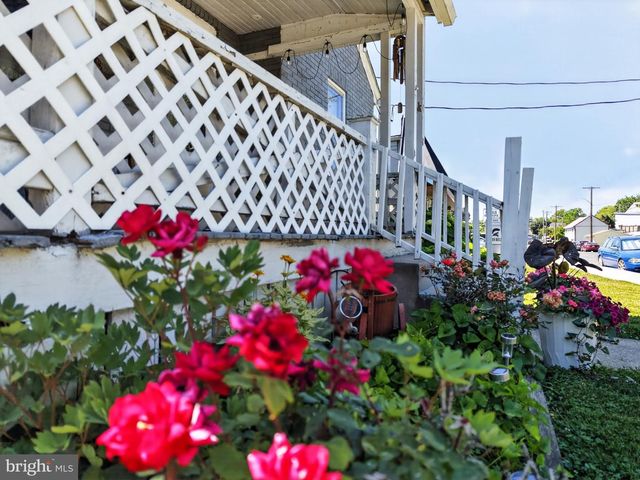 216 W FULTON ST, Ephrata, PA 17522