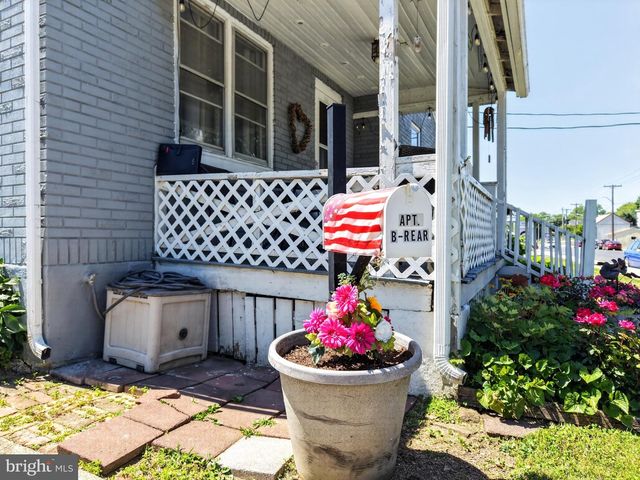 216 W FULTON ST, Ephrata, PA 17522