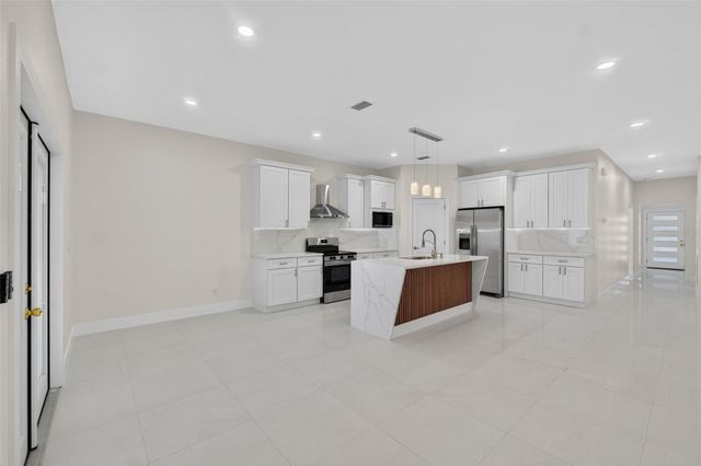 1603 WRIGHT DRIVE, Lakeland, FL 33805