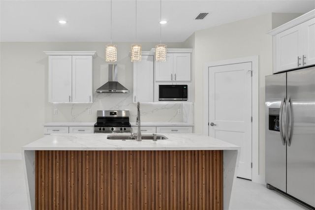 1603 WRIGHT DRIVE, Lakeland, FL 33805
