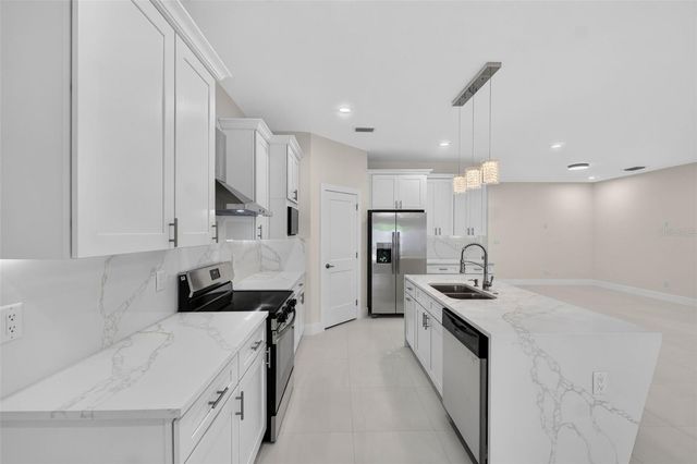 1603 WRIGHT DRIVE, Lakeland, FL 33805