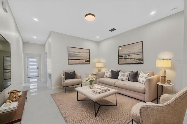 1603 WRIGHT DRIVE, Lakeland, FL 33805