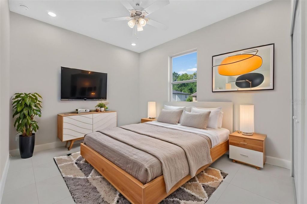 Image 37 of property listing at 1603 WRIGHT DRIVE, Lakeland, FL 33805