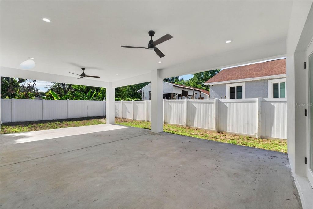 Image 59 of property listing at 1603 WRIGHT DRIVE, Lakeland, FL 33805