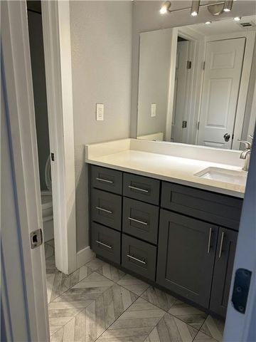 10101 S Gessner Road 708, Houston, TX 77071