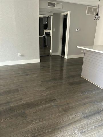 10101 S Gessner Road 708, Houston, TX 77071