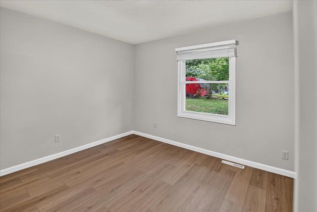 525 Berry Street, Stoughton, WI 53589