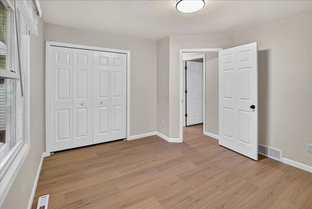 525 Berry Street, Stoughton, WI 53589