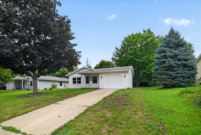 525 Berry Street, Stoughton, WI 53589