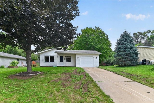 525 Berry Street, Stoughton, WI 53589