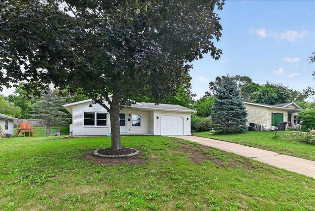 525 Berry Street, Stoughton, WI 53589