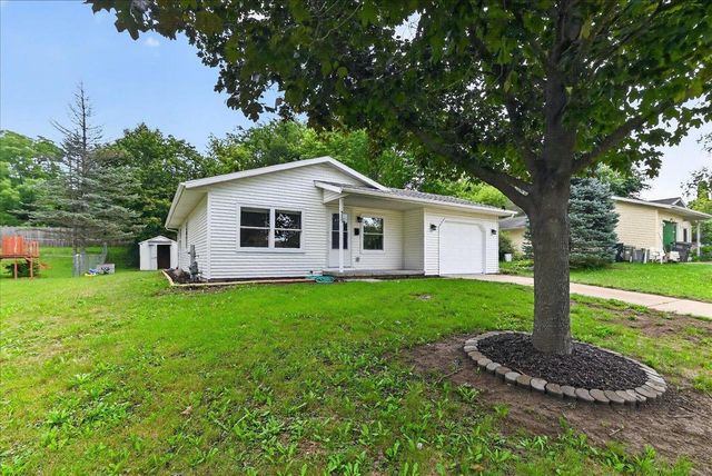 525 Berry Street, Stoughton, WI 53589