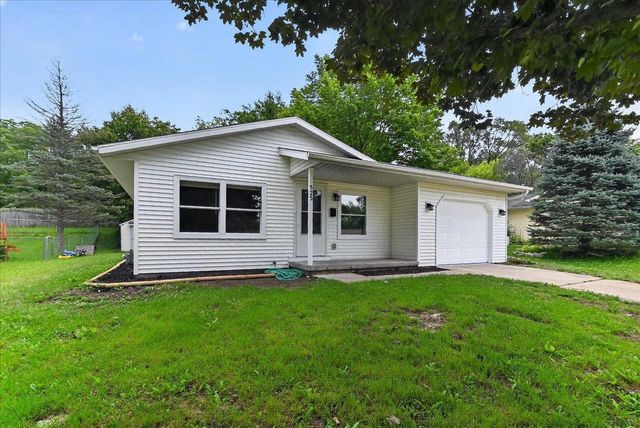 525 Berry Street, Stoughton, WI 53589