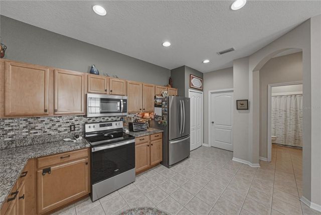 11323 CAMBRAY CREEK LOOP, Riverview, FL 33579