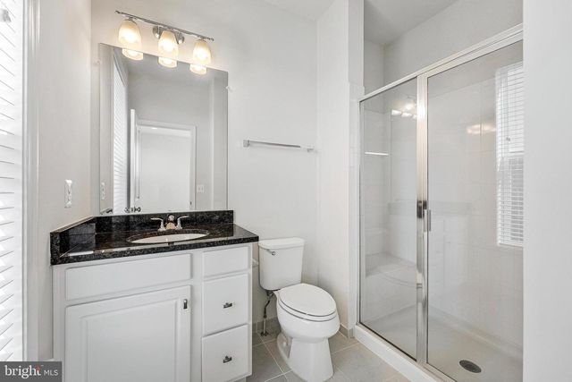 14580 LAKESTONE DR, Chantilly, VA 20151